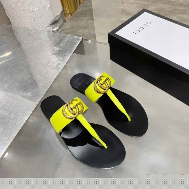 G*u*i slippers